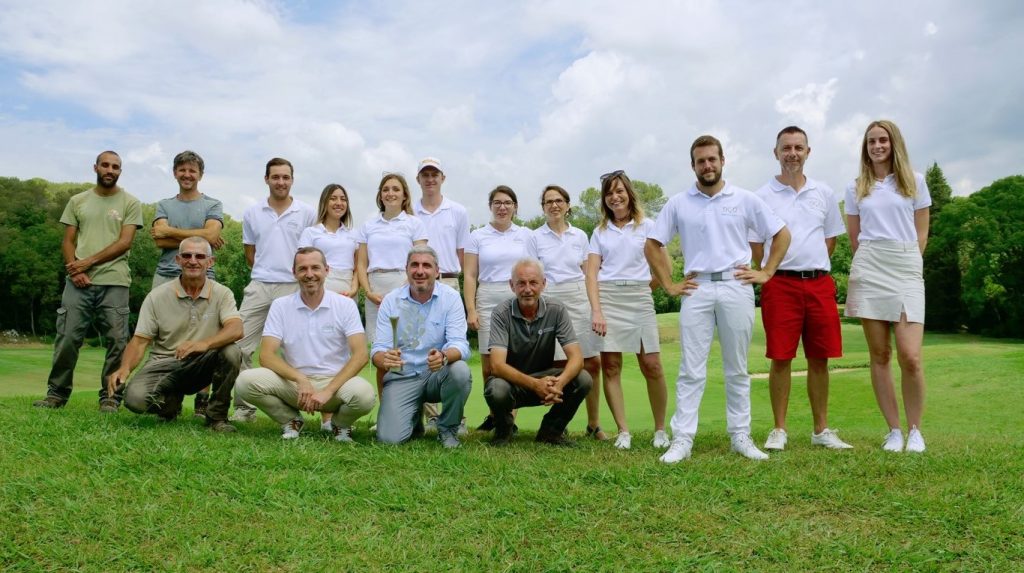 Photo de l'équipe du Golf d'Opio Valbonne à l'occasion de l'election au Journal du Golf 2020